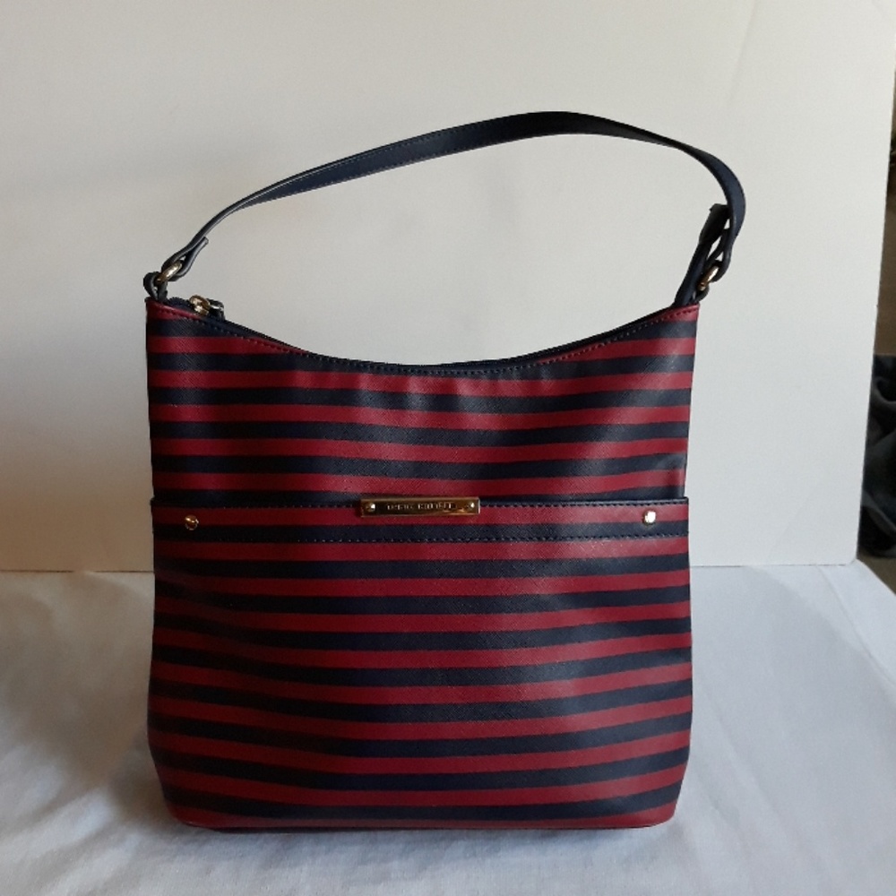 Tommy handbag like new
